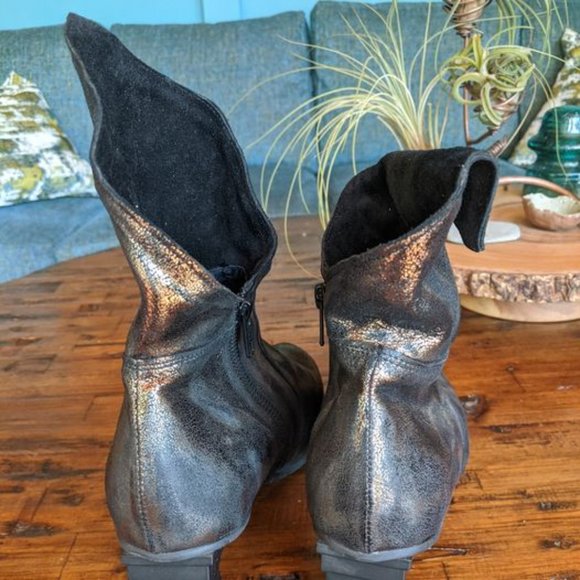 Papucei Ankle Boots - metallic with sculptural heel - Picture 3 of 6